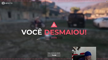 Fiquei de pau duro na garupa