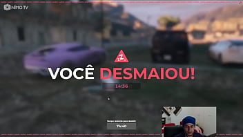 Fiquei de pau duro na garupa