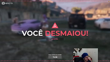 Fiquei de pau duro na garupa