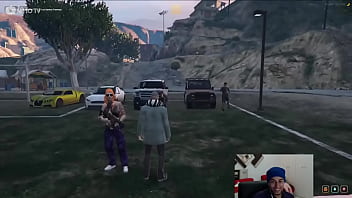 Fiquei de pau duro na garupa