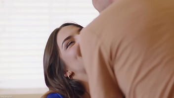 Horny hottie chanel camryn shows off her cock sucking skills before fucking