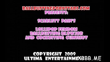 Coarse games with busting balls