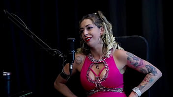 Foi motorista de puta teve o convite pra fazer pornô passou por depressão e quando foi atropelada por um ônibus julia fontanelli watch sheer red