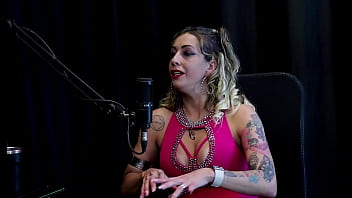 Foi motorista de puta teve o convite pra fazer pornô passou por depressão e quando foi atropelada por um ônibus julia fontanelli watch sheer red