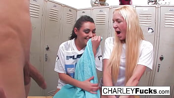 Lucky guy with huge dick has 2 babes suck it