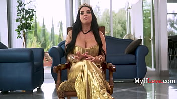 Pisces stunner payne presley discusses her fashion will riding with passion