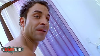 Sexy spanish blonde leslie kiss fucking with 2 big cocks