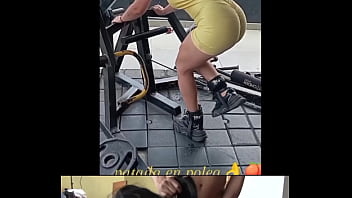 Lo sabrosa que se ve esta hembra nicole medallo sudando su cuerpazo