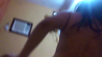 Mi esposa cogiendo con un amigo