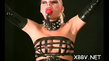 Angelic honey gets her pantie pot flowing