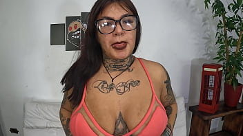 Ela só quer no cuzinho e com força luizza saito