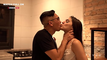 Café da manhã com squirt de um casal apaixonado megan devonne e japa loki