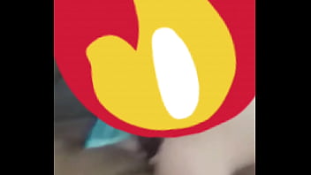 Apertando a rola com a garganta