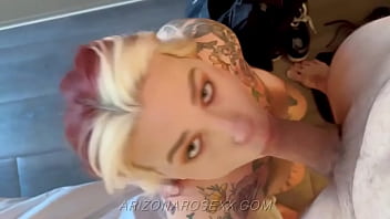 Do i look good sucking dick