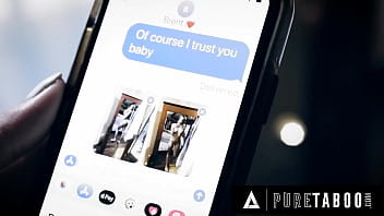 Mature man tricks naive babe for raw sex