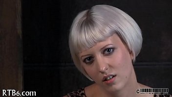 Lusty collaring for fascinating honey