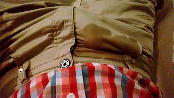 Italian Guy Pisses In His Pants And Cum thumbnail