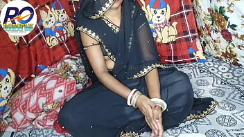 Part 1 bhabhi looks very beautiful in black saree super mast chudai pussy hindi audio sound effect