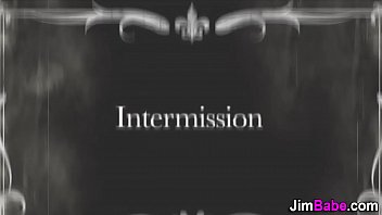 Euro toying her pussy