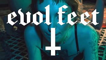 Would you lick my honey feet