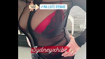 Nouvel ensemble pour mes sorties exhibition et toi tu m’offres quoi pour