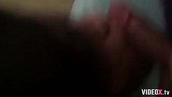 Beurette Amatrice Suce Son Mec Qui La Filme Alors Qu'elle Ne Veut Pas thumbnail