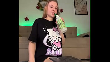 Masturbating so hard with dildo