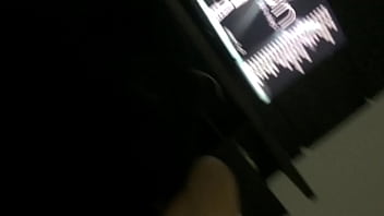 Magrinha tomando de ladinho