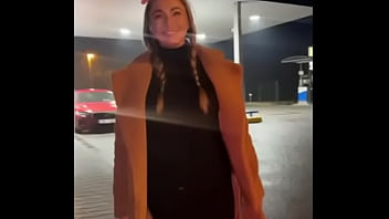 Busties girl in the neighborhood