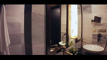 Hot girl lose her mind