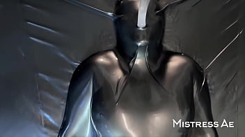 Mistressae and shannon the vac bed