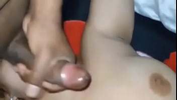 Gozei sentindo ela chupar minhas bolas e cheirar meu cu ao mesmo tempo