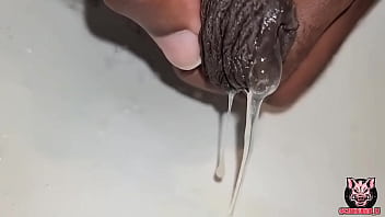 Pra quem tem sede de mijo #mijo #piss #fetiche #fetish #uncut Pra quem tem sede de mijo #mijo #piss #fetiche #fetish #uncut