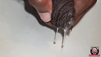 Pra quem tem sede de mijo #mijo #piss #fetiche #fetish #uncut