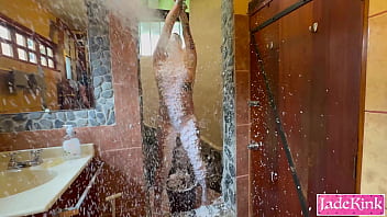Sub slut tied in bathroom punished with foam spray