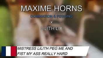 Son Gode M’ouvre Elle M’attrape Par La Gorge Me Claque Et Me Baise Comme Un Soumis Bien Dressé Je Gémis thumbnail