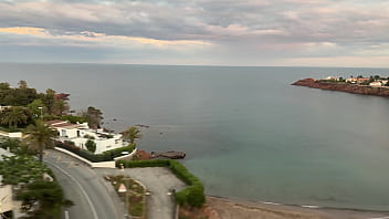 « je vais baiser chez toi » la nouvelle série porno avec gael braga et la petite ange partie 1