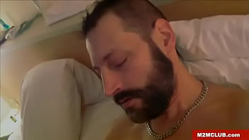 Italian Daddies Barebacking thumbnail