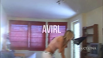 Avril orgasm foot eating deep throat