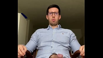 Just arrived from work anyone makes me a relax massage more content here ⬇️ Just arrived from work anyone makes me a relax massage more content here ⬇️