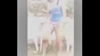 Ninfeta virgem rebolando 21