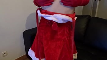 Elle se denude devant son copain