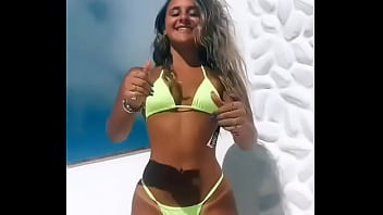 Gostosinha com seu corpo gostoso