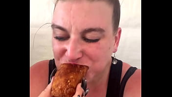 Jfc these egg rolls are delicious spinach artichoke and crab rangoon