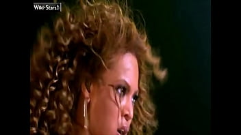 Sexy tribute to queen b