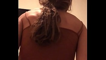 Novia poniendo los cuernos con un casado