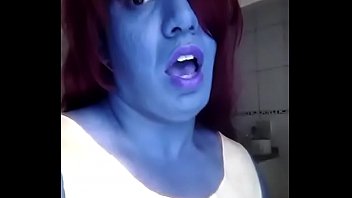 Luh Brincando Com Pintinho thumbnail