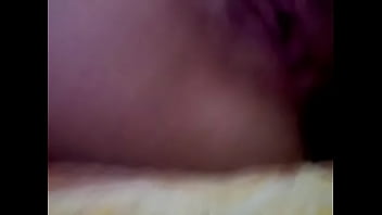 Minha safada gozando 2