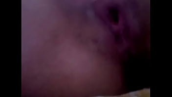 Minha safada gozando 2