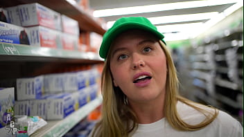 Wisconsin tiff quit porn to work at dollar tree only to still end up on her knees for pay